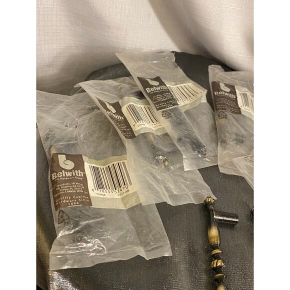 Set of 8 Belwith Antique English Satin Brass Drawer Handles 3 1/4 in. NOS - Picture 3 of 10